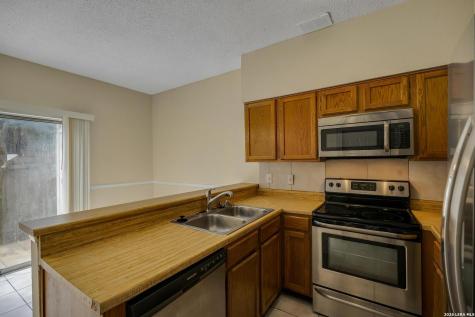 1804 Garys Park San Antonio TX 78247