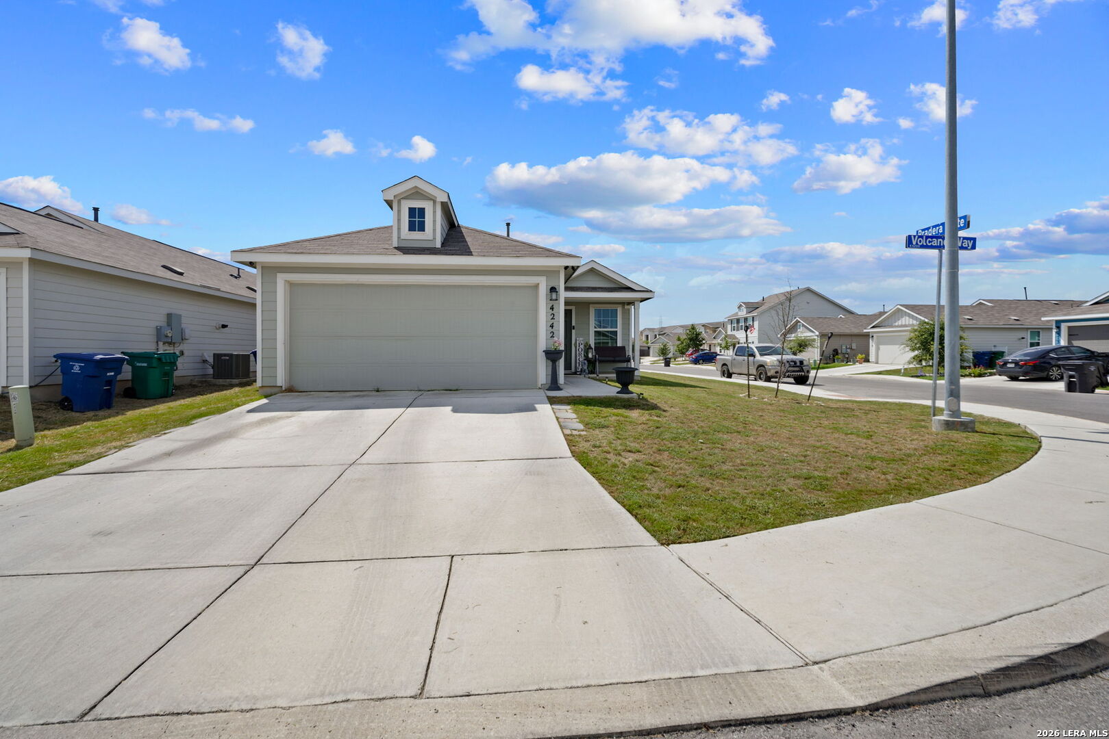 4242 Volcano Way San Antonio TX 78237