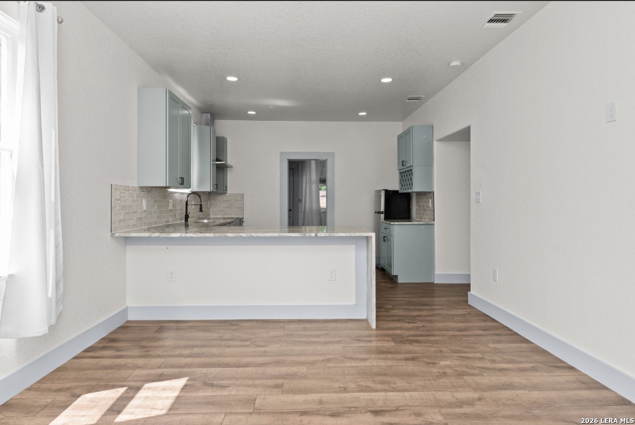 637 Canton San Antonio TX 78202