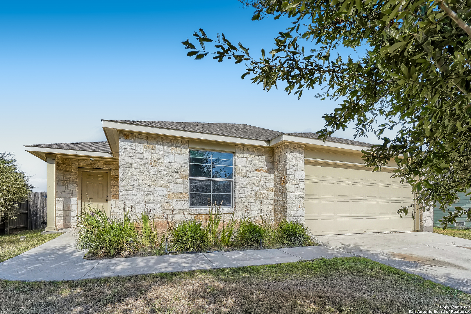 3411 Sabrina Street Seguin TX 78155