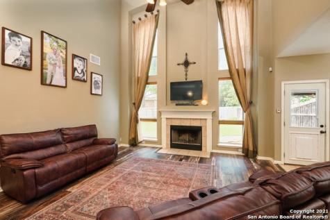 2617 Fairwood Drive New Braunfels TX 78132