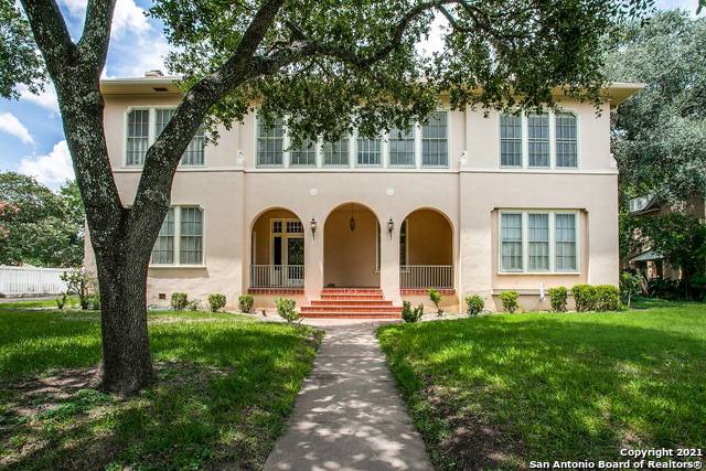 213 W Agarita Avenue San Antonio TX 78212