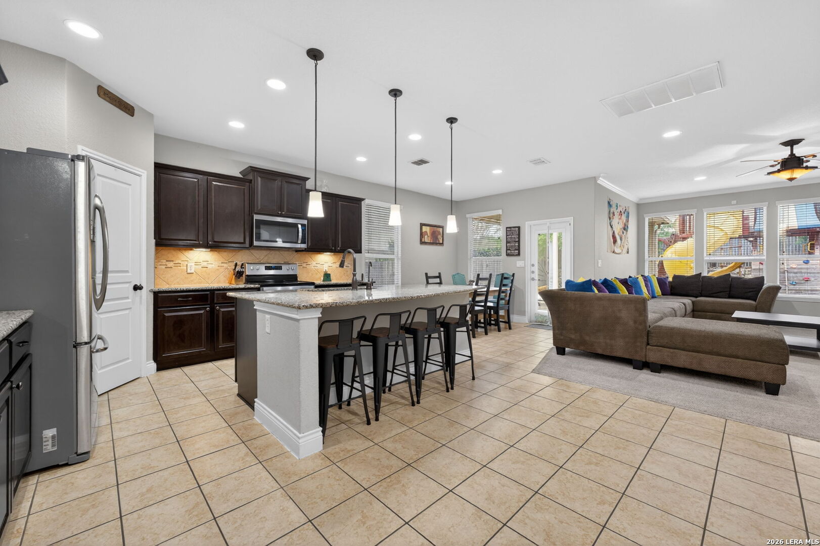 321 Silver Buckle Schertz TX 78154