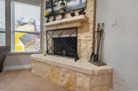 321 Silver Buckle Schertz TX 78154