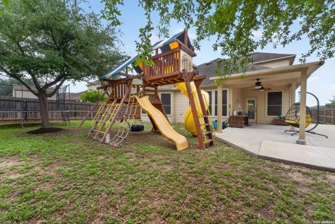 321 Silver Buckle Schertz TX 78154
