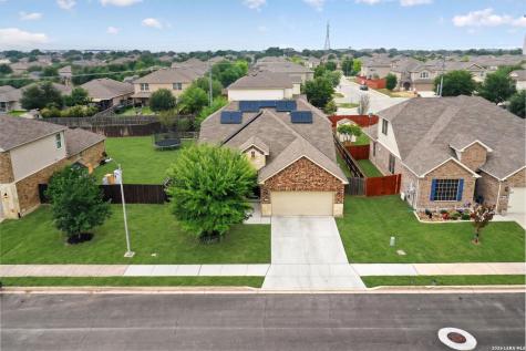 321 Silver Buckle Schertz TX 78154