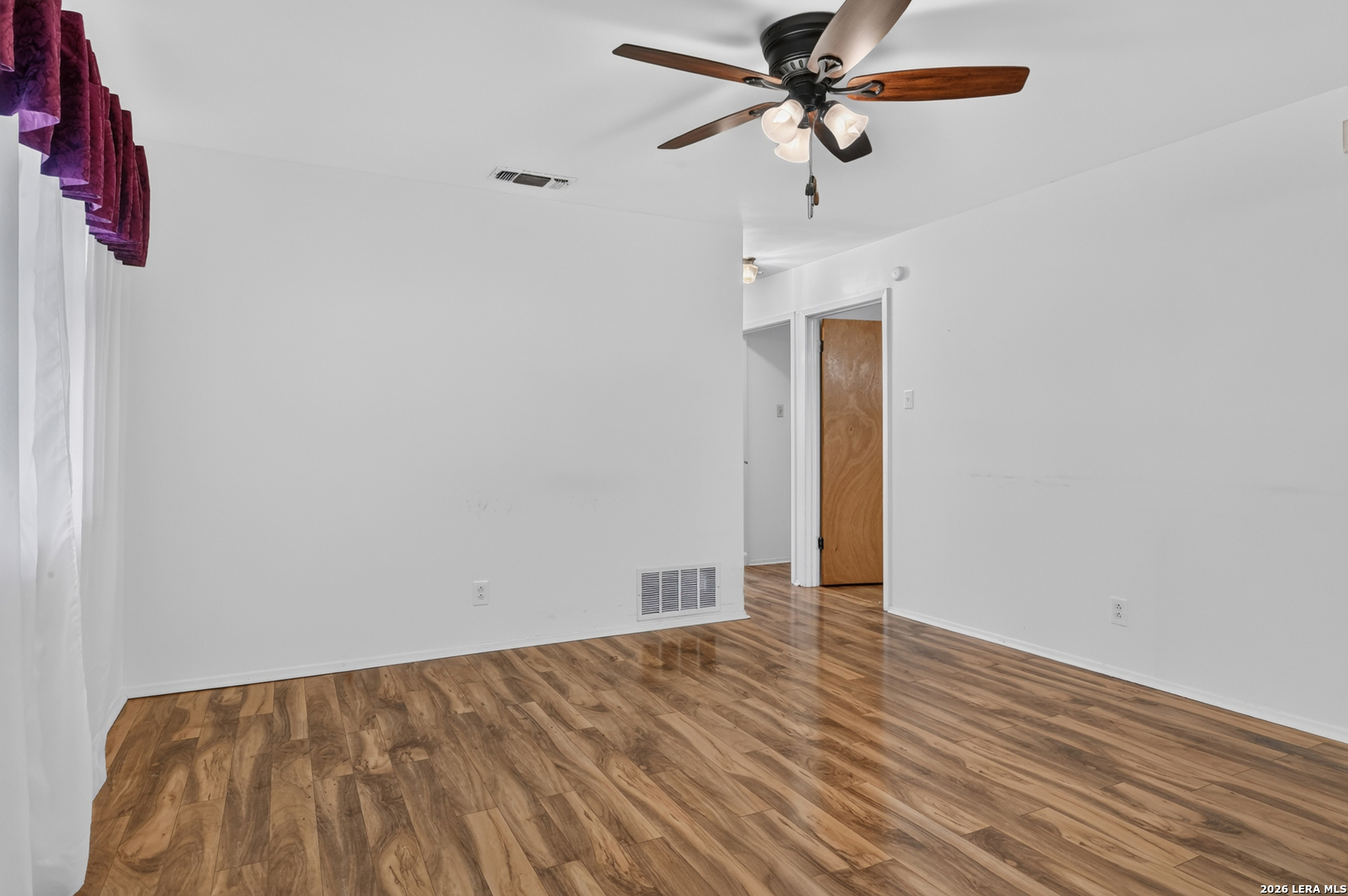 114 Hillcrest Universal City TX 78148
