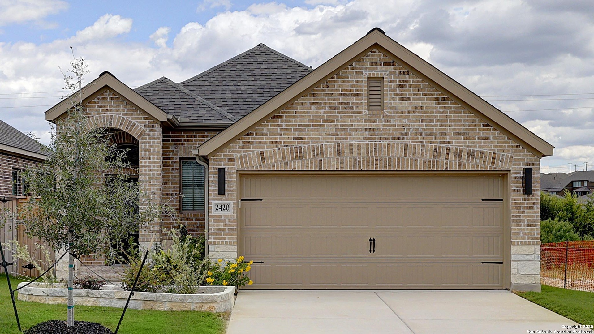 2420 Barkey Springs San Antonio TX 78245