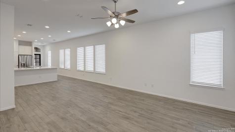 2420 Barkey Springs San Antonio TX 78245