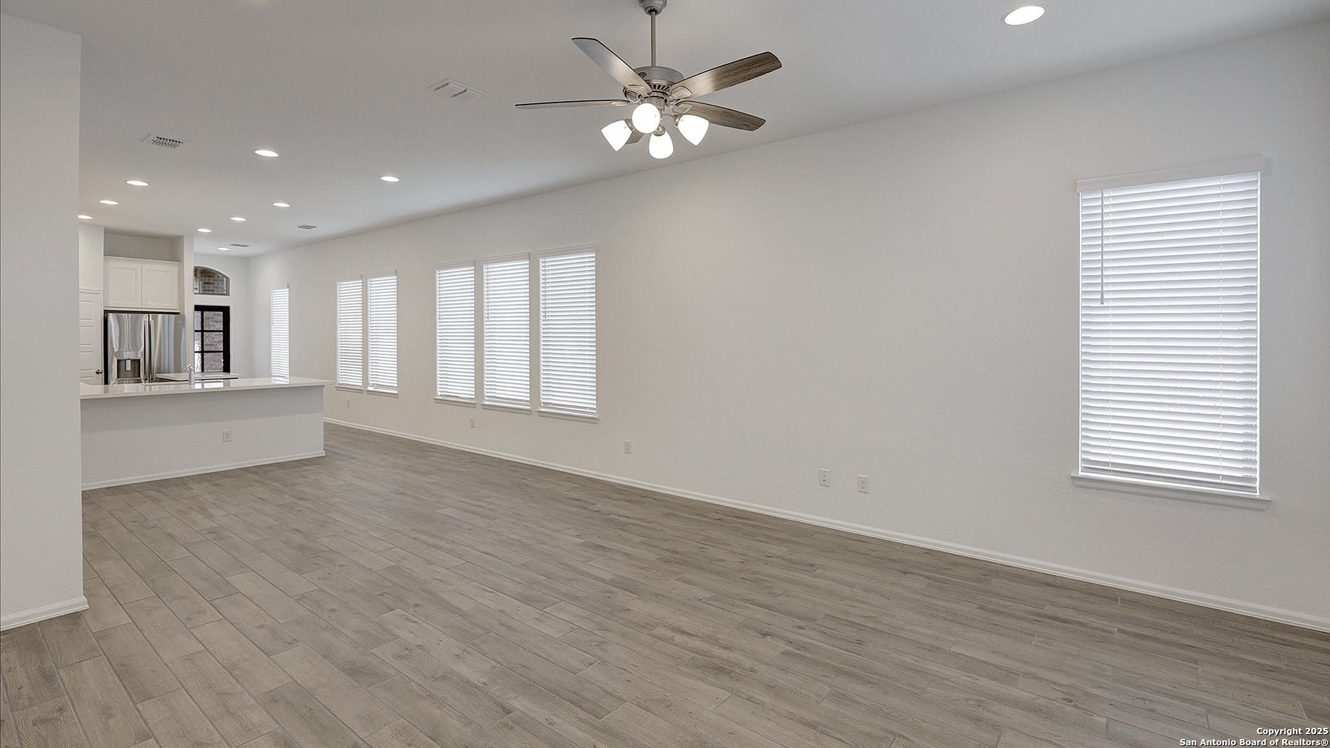 2420 Barkey Springs San Antonio TX 78245