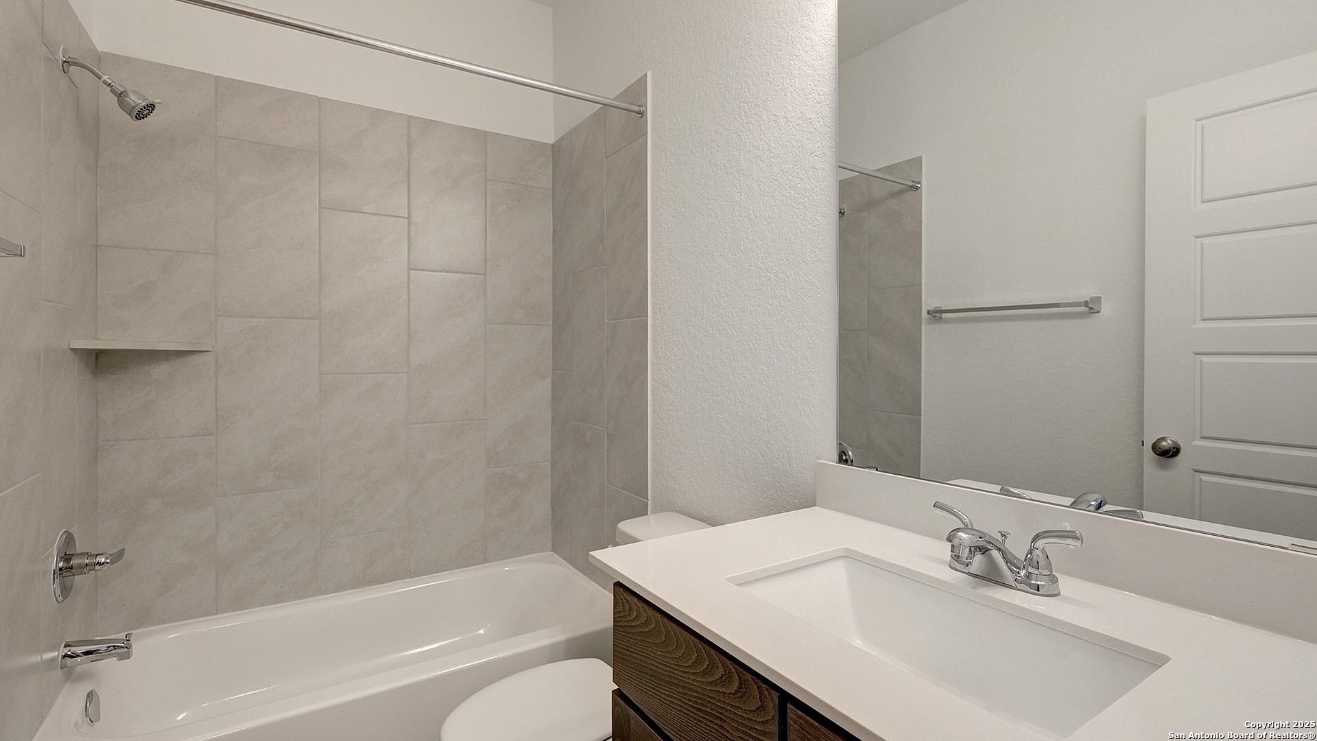 2420 Barkey Springs San Antonio TX 78245