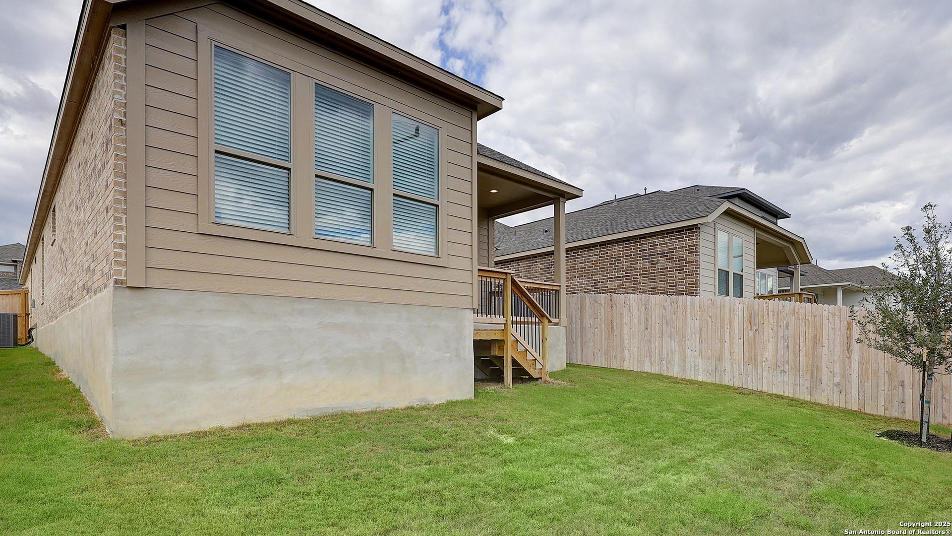 2420 Barkey Springs San Antonio TX 78245