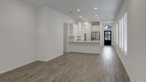 2420 Barkey Springs San Antonio TX 78245