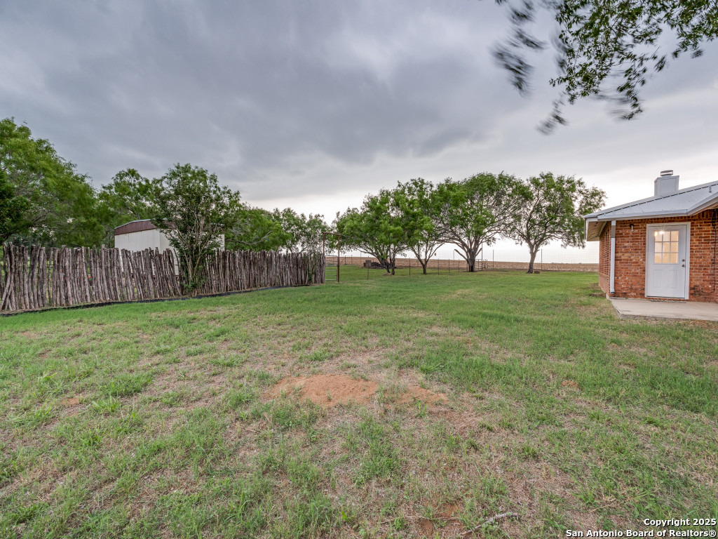 315 Simon Pleasanton TX 78064