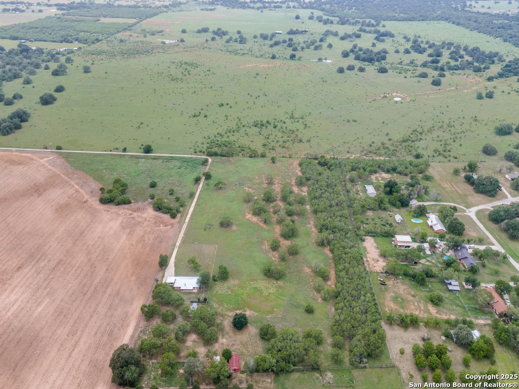 315 Simon Pleasanton TX 78064