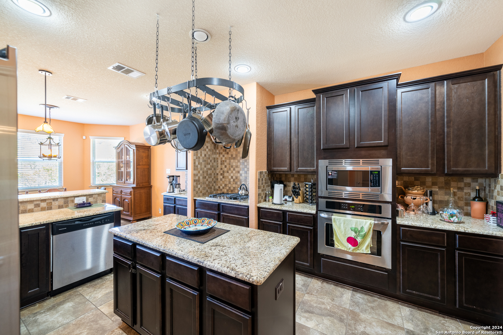 25719 Green River Drive San Antonio TX 78260