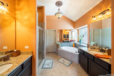 25719 Green River Drive San Antonio TX 78260