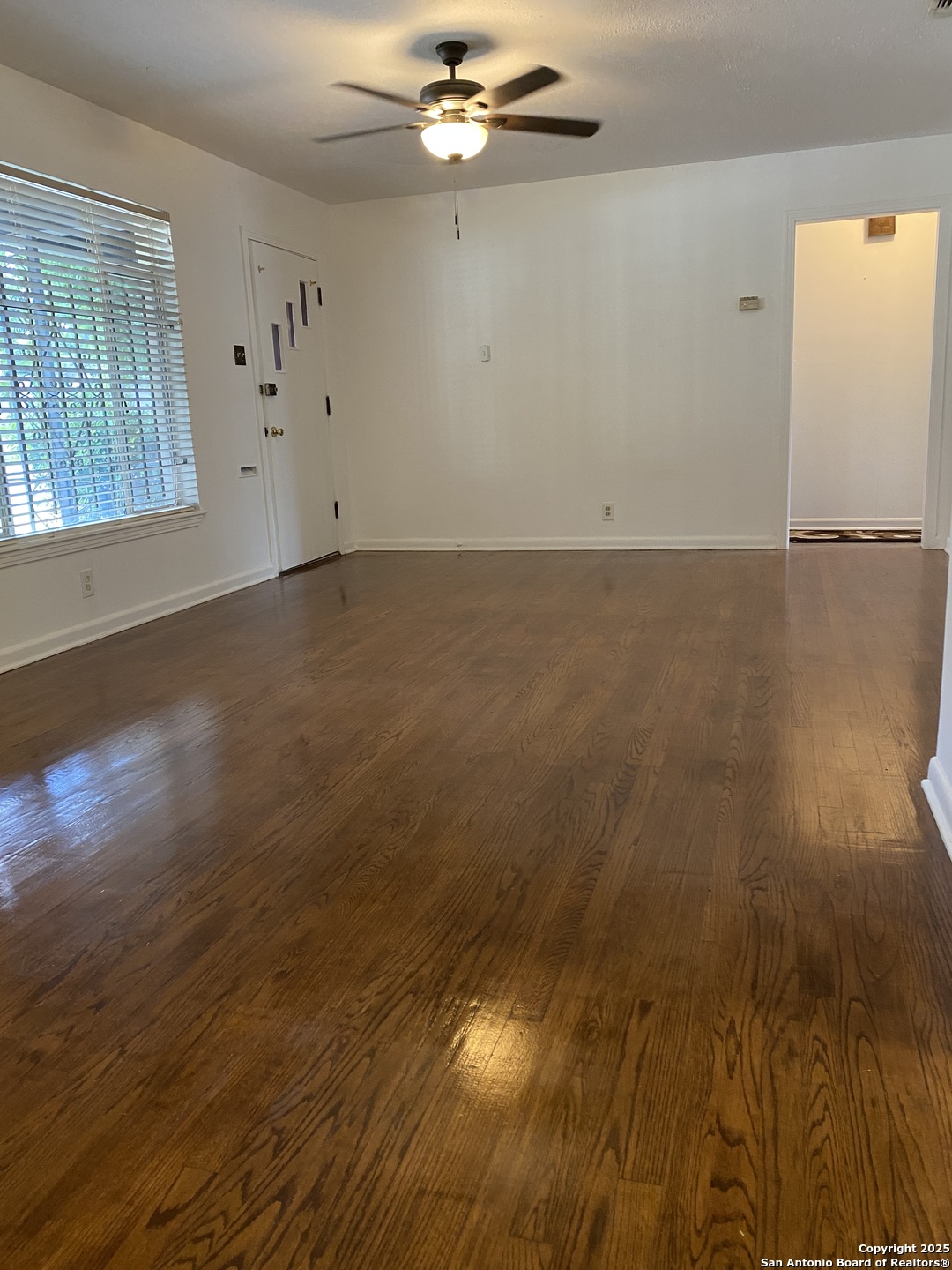 350 Cosgrove San Antonio TX 78210