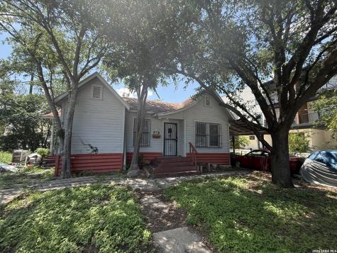 131 E Myrtle San Antonio TX 78212