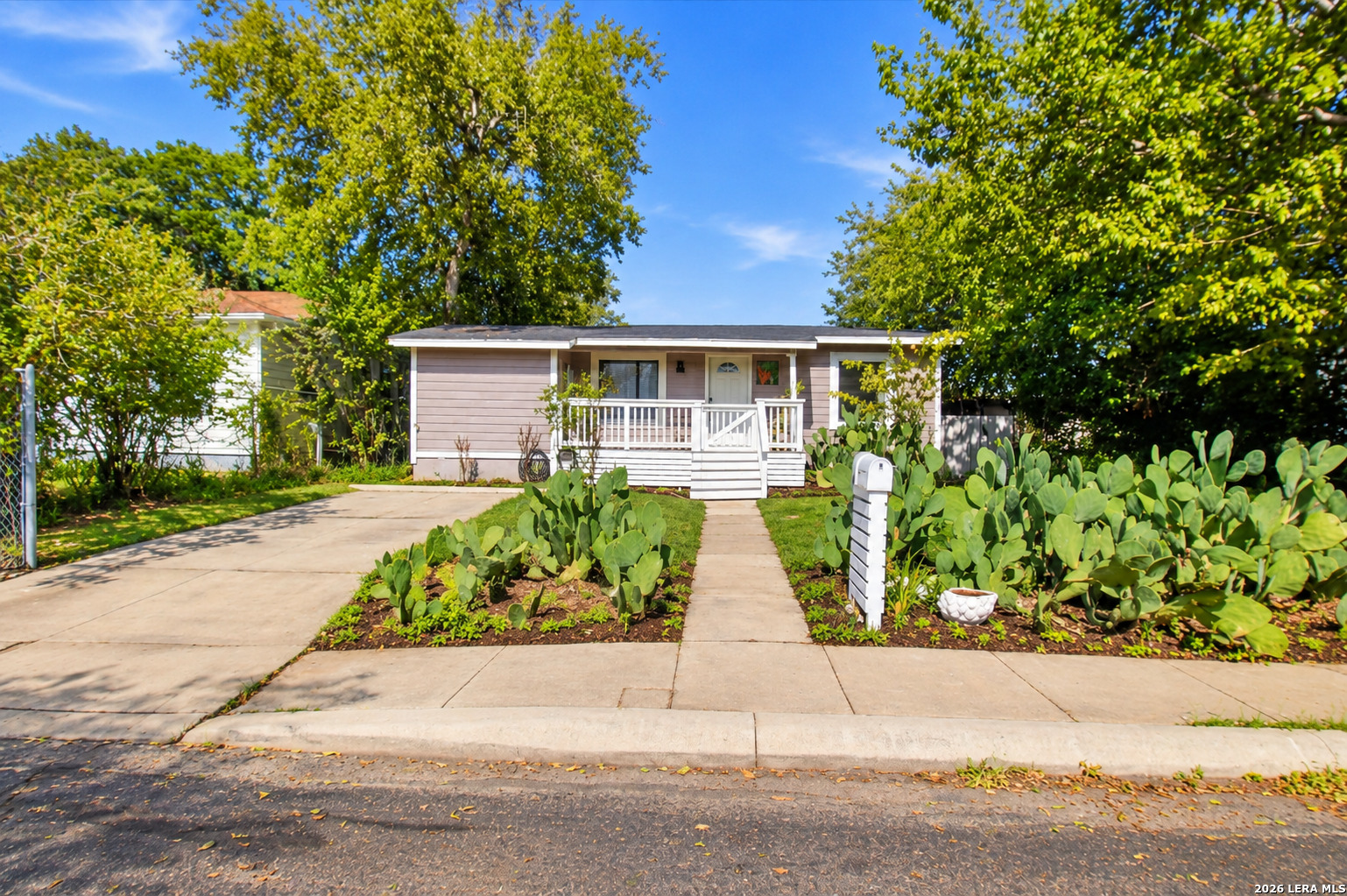 2275 Hays Street San Antonio TX 78202