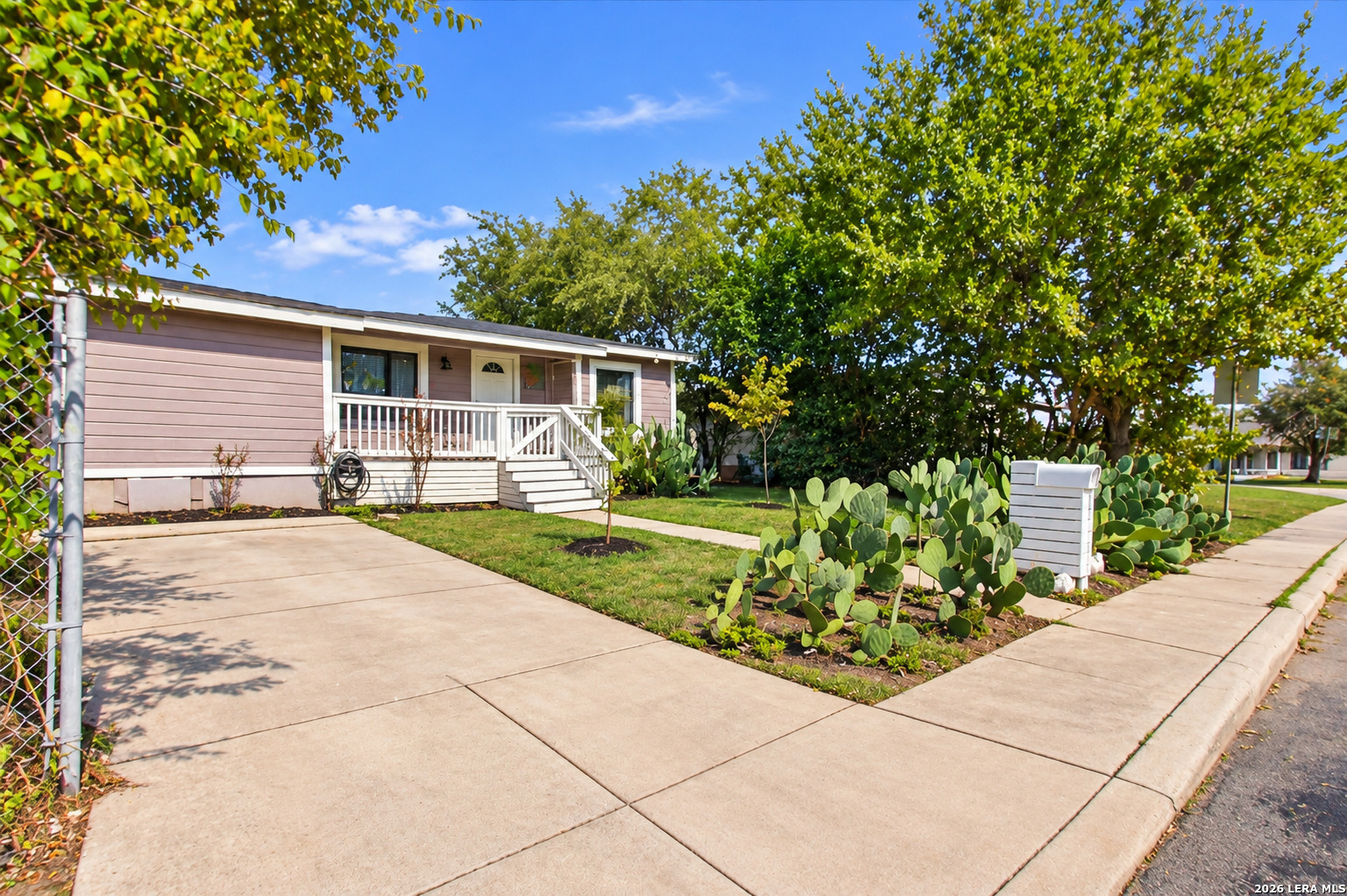 2275 Hays Street San Antonio TX 78202