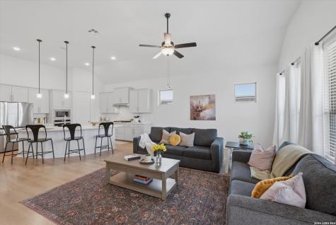 426 Foxtail Valley Cibolo TX 78108