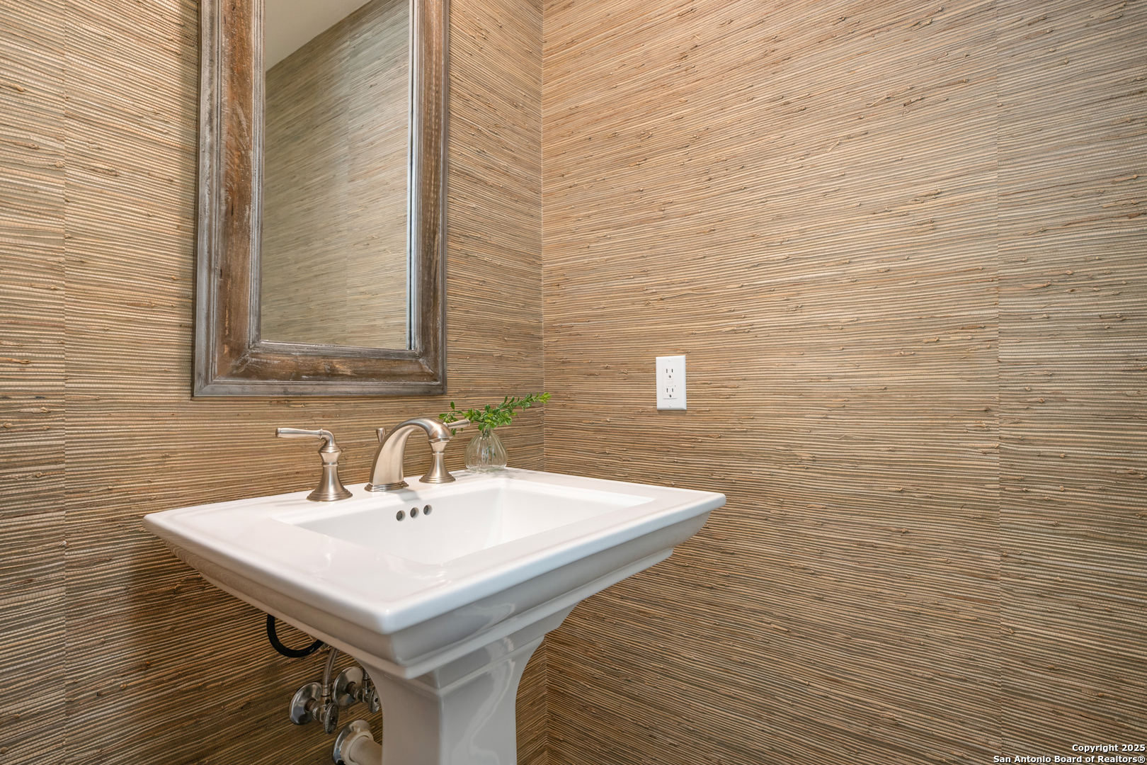 10 Thornhurst San Antonio TX 78218