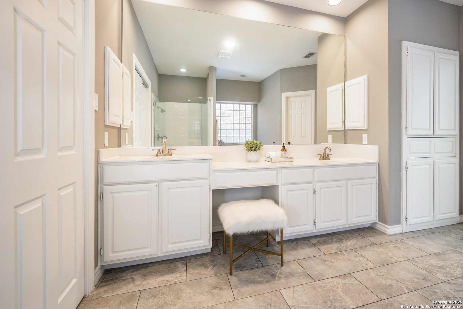 10 Thornhurst San Antonio TX 78218