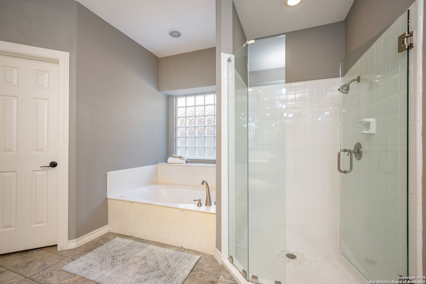 10 Thornhurst San Antonio TX 78218