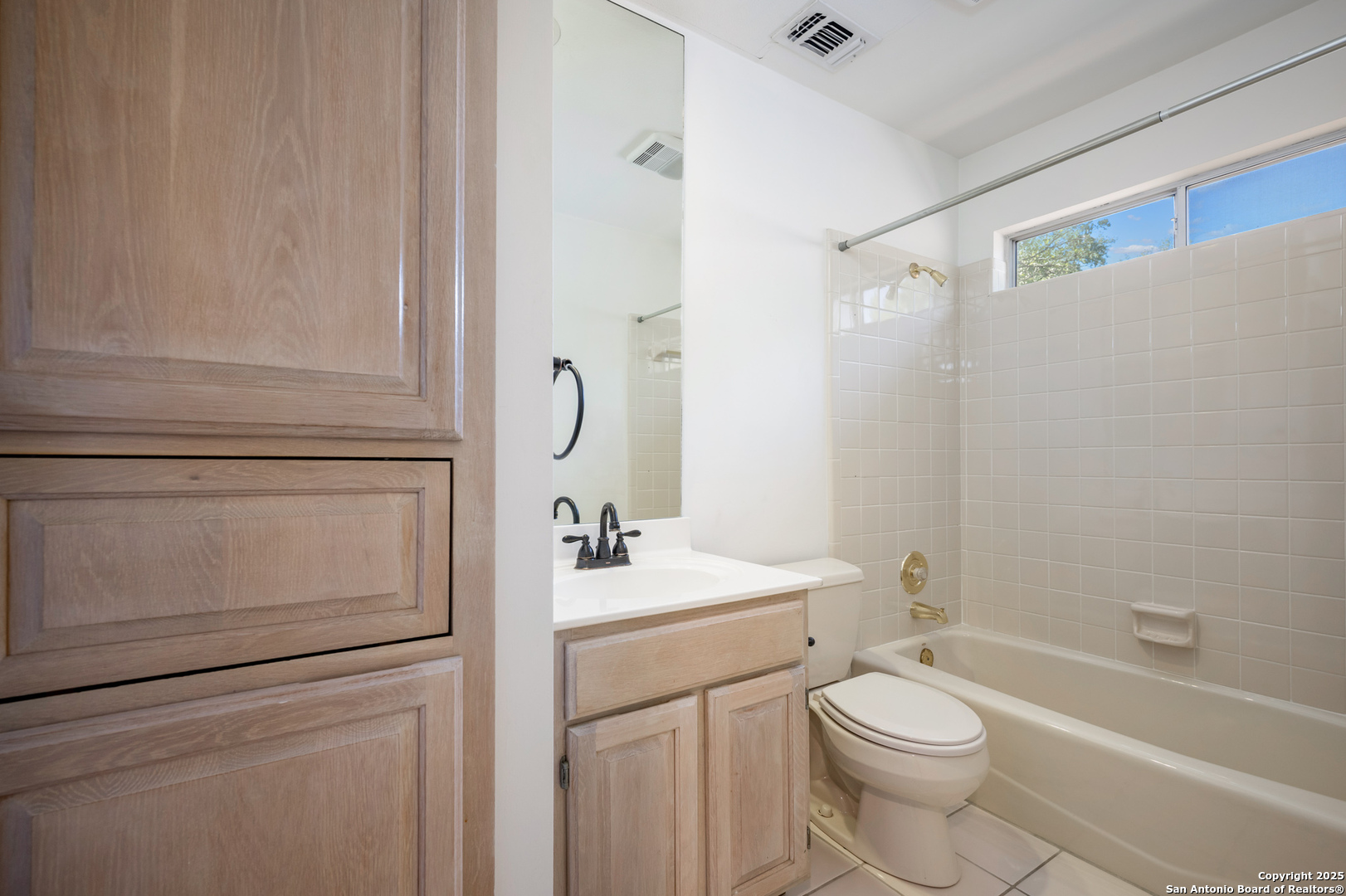 10 Thornhurst San Antonio TX 78218