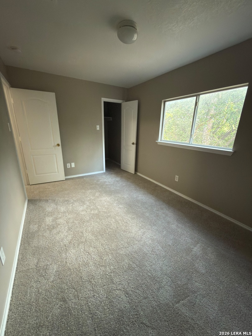 17238 Irongate Rail San Antonio TX 78247