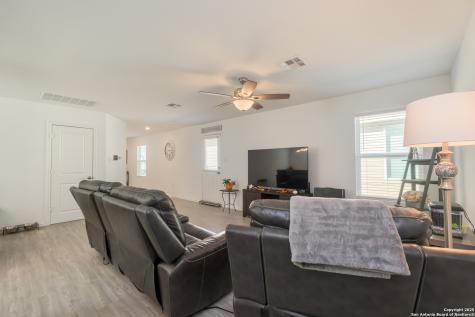 10227 Mesa Medina San Antonio TX 78252