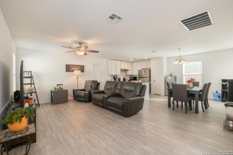 10227 Mesa Medina San Antonio TX 78252