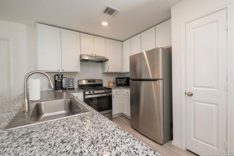 10227 Mesa Medina San Antonio TX 78252