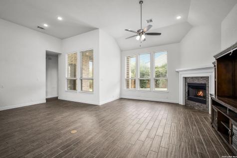 1144 Carriage Loop New Braunfels TX 78132