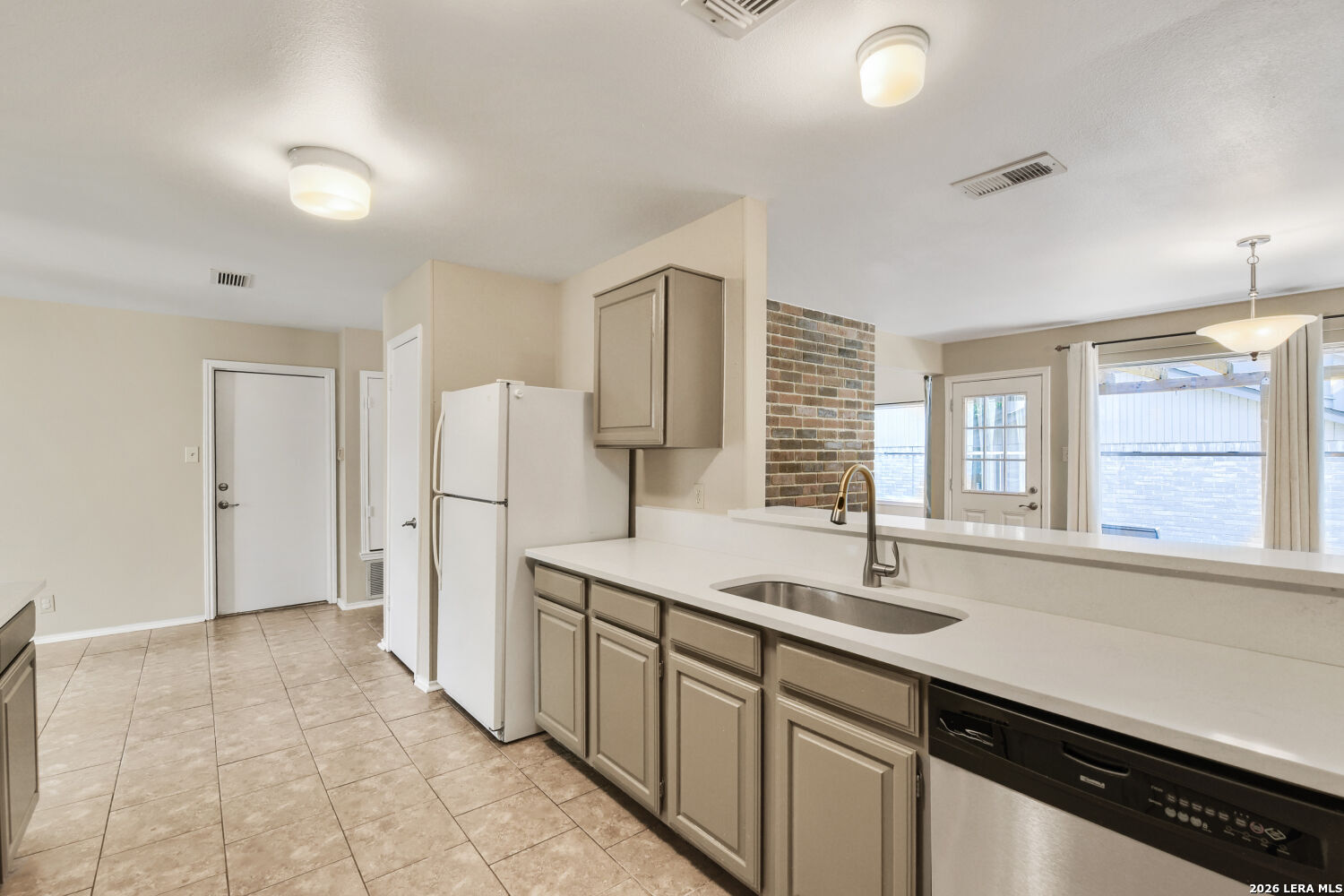 7710 Apple Green San Antonio TX 78240