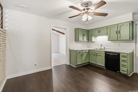 1503 Parnell Avenue San Antonio TX 78224