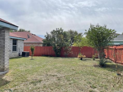 8854 Fenwood Street San Antonio TX 78250