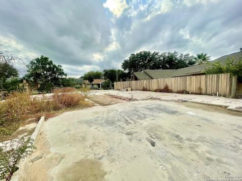 13603 Landmark Hill San Antonio TX 78217