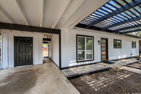 5027 Village Crest San Antonio TX 78218