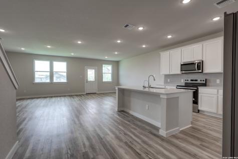 10503 Eddleman Cove San Antonio TX 78252