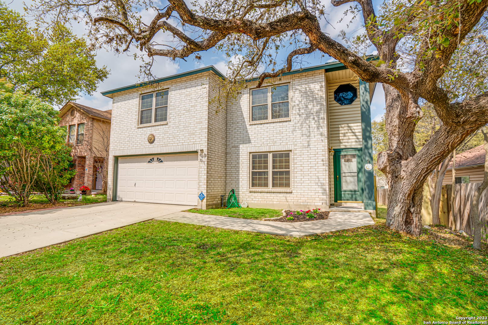 8831 Charter Point San Antonio TX 78250