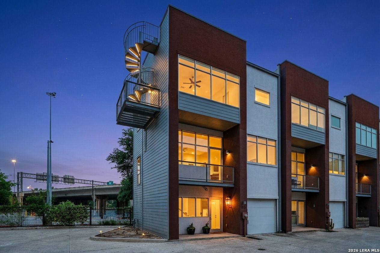 1120 E Quincy San Antonio TX 78212