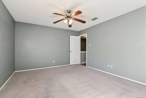 307 Clover Creek San Antonio TX 78245