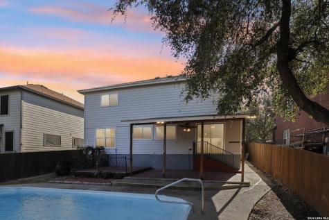 307 Clover Creek San Antonio TX 78245
