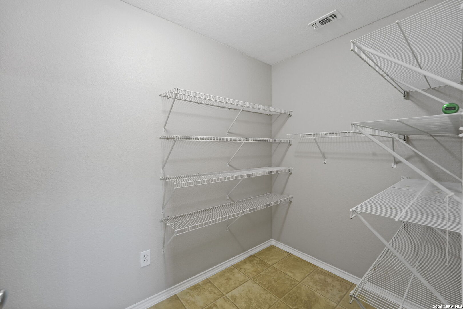 6614 Cibola Forest San Antonio TX 78233