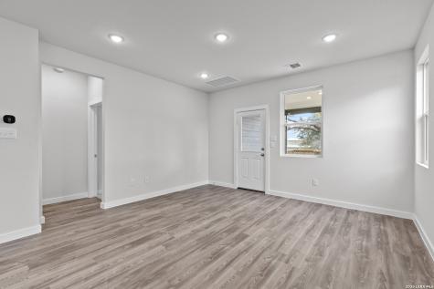 4326 Hobbiton Way New Braunfels TX 78130