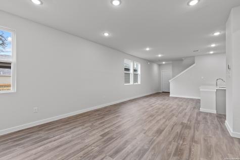4326 Hobbiton Way New Braunfels TX 78130
