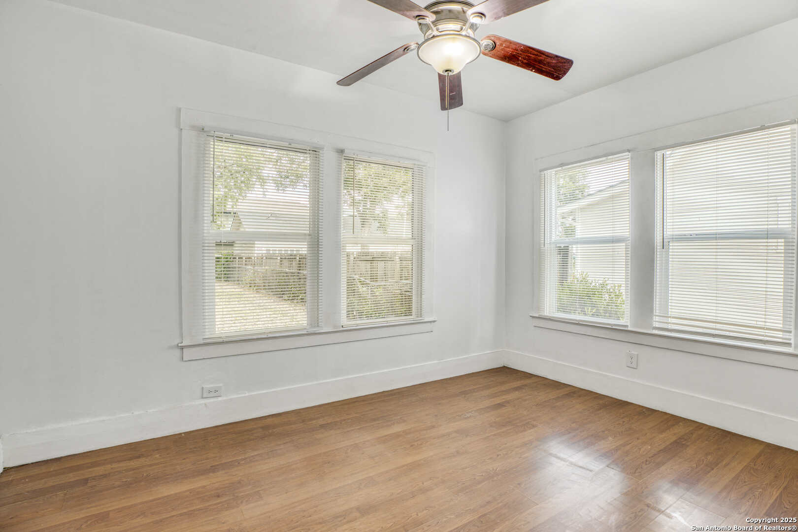 111 Huff San Antonio TX 78214