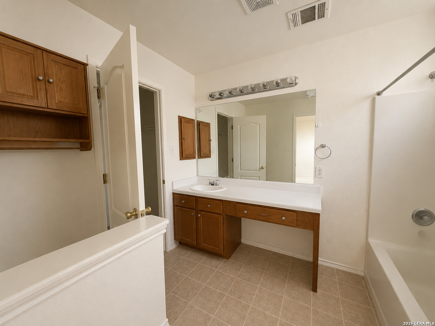 4011 Nettle Brook San Antonio TX 78244
